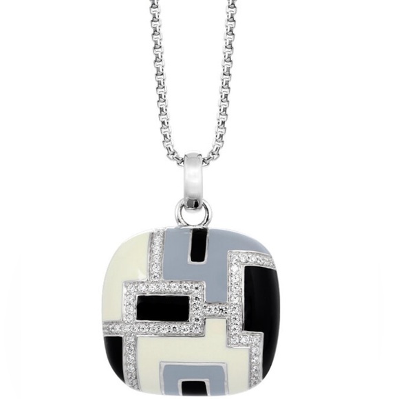 Belle Etoile Pendant 8 inch NWOT - Picture 2 of 4